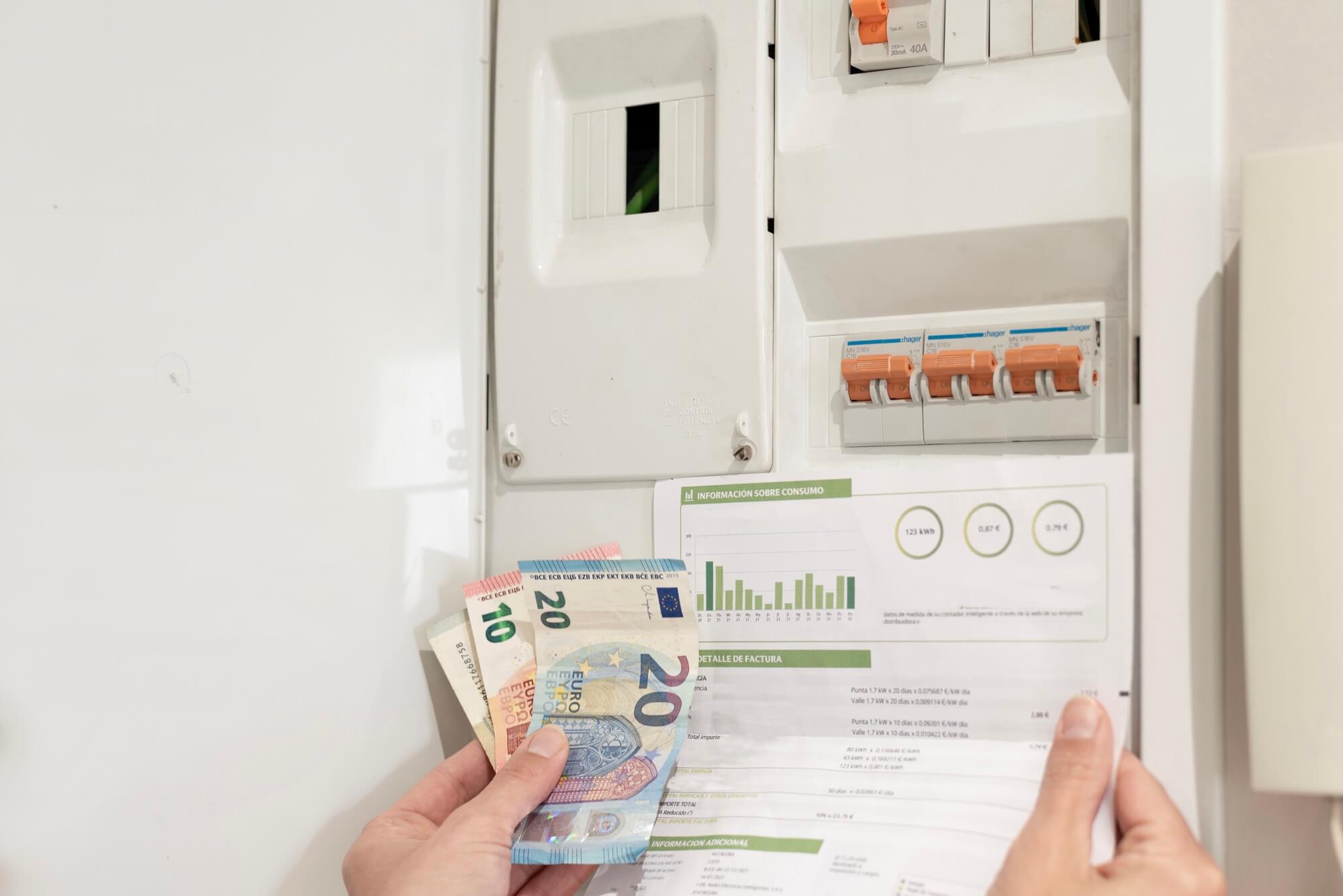 How to Lower Your Energy Bills This Summer